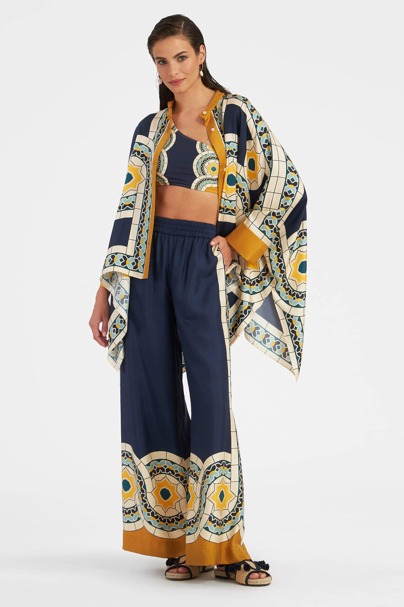 Trendy Western Outfit Manufacturer