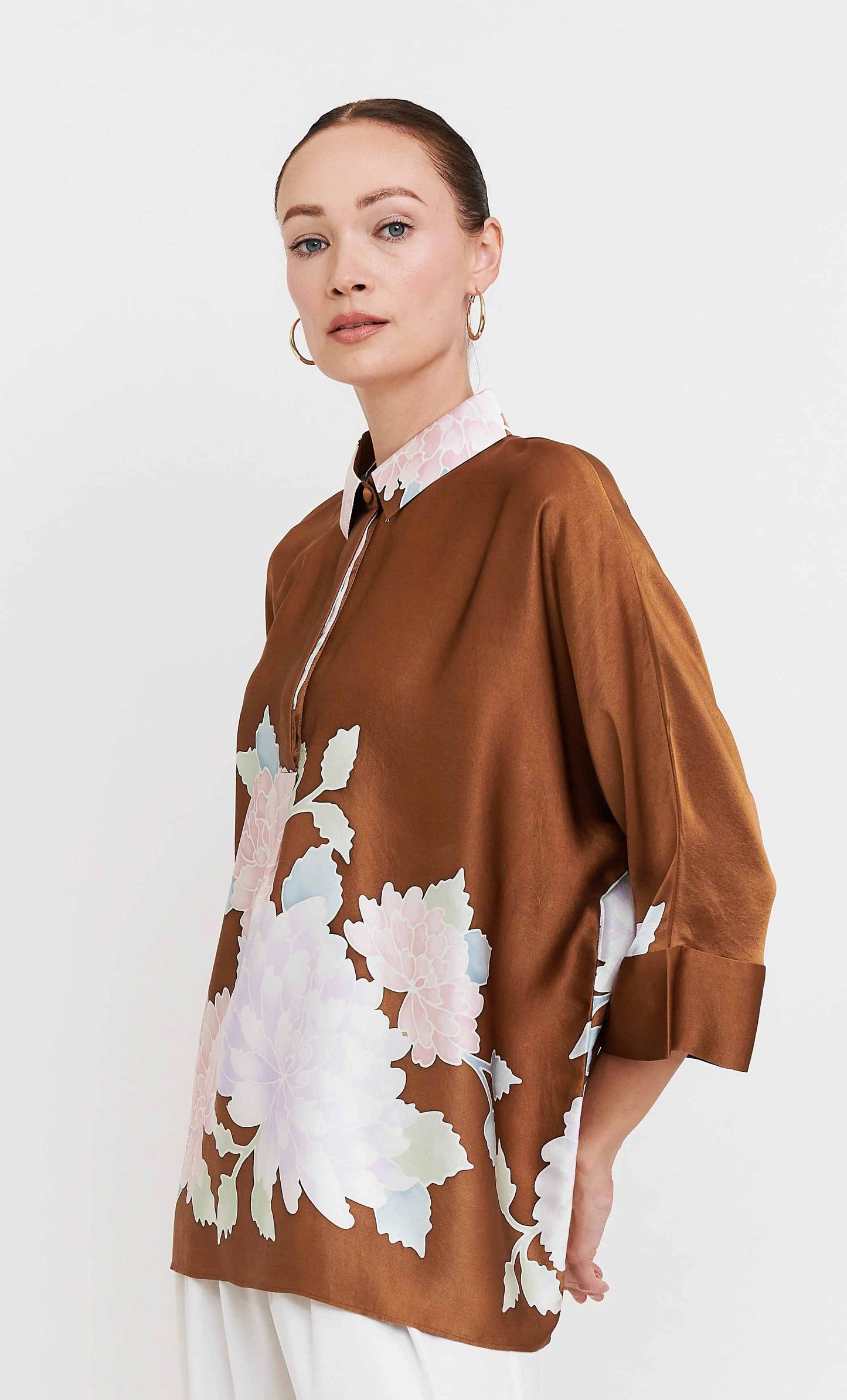 Modest tops in Wholesale