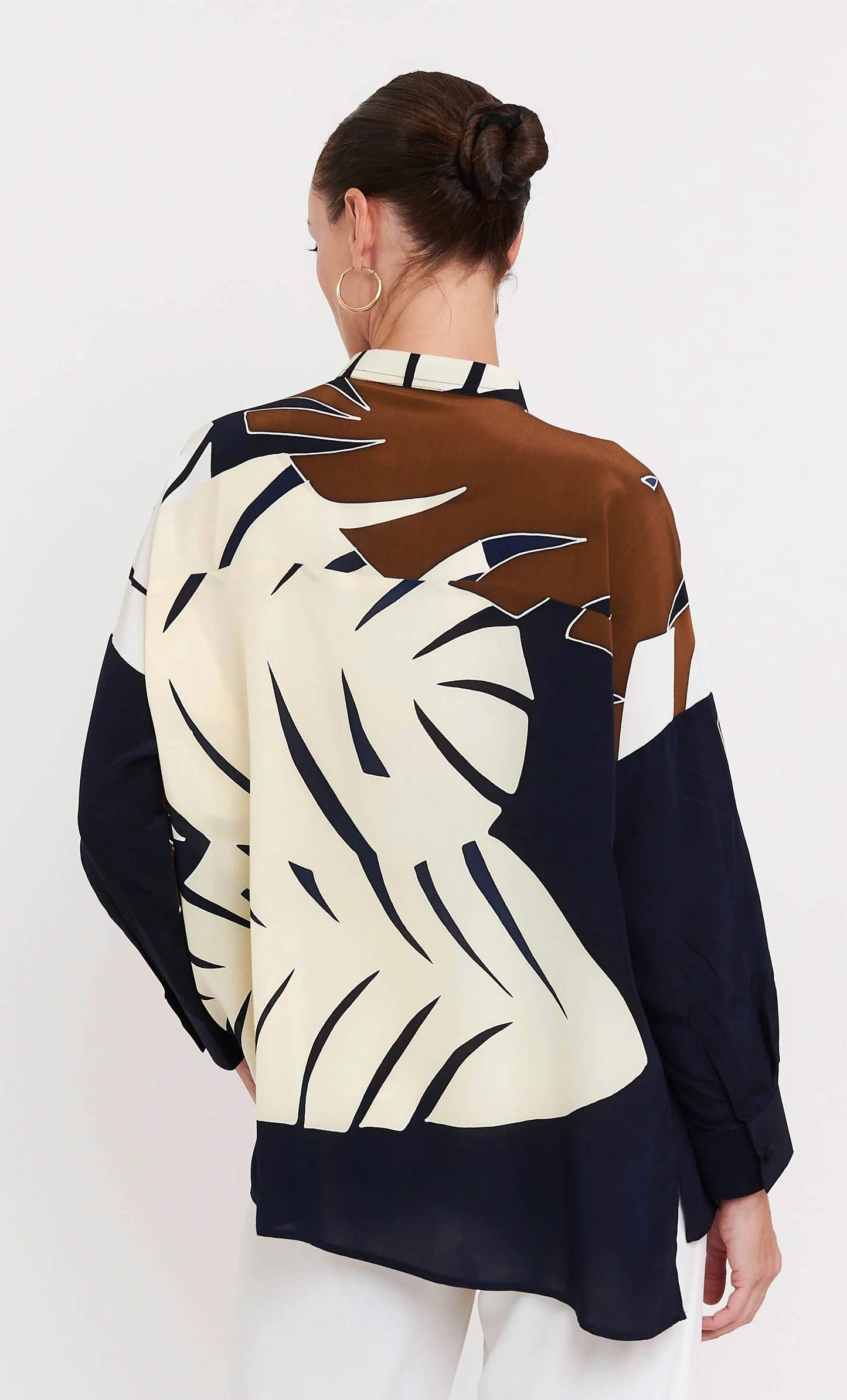 Manufacturer of western tops