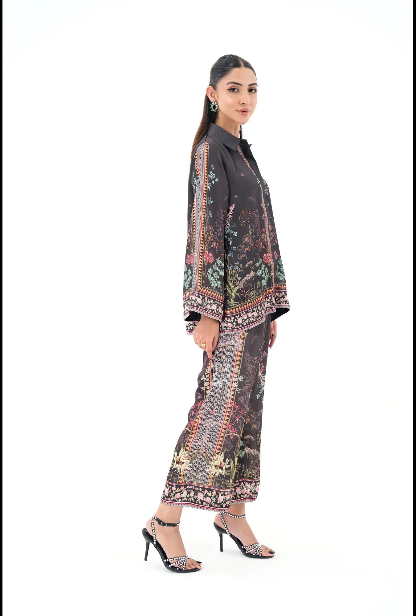 womens clothing manufacturer