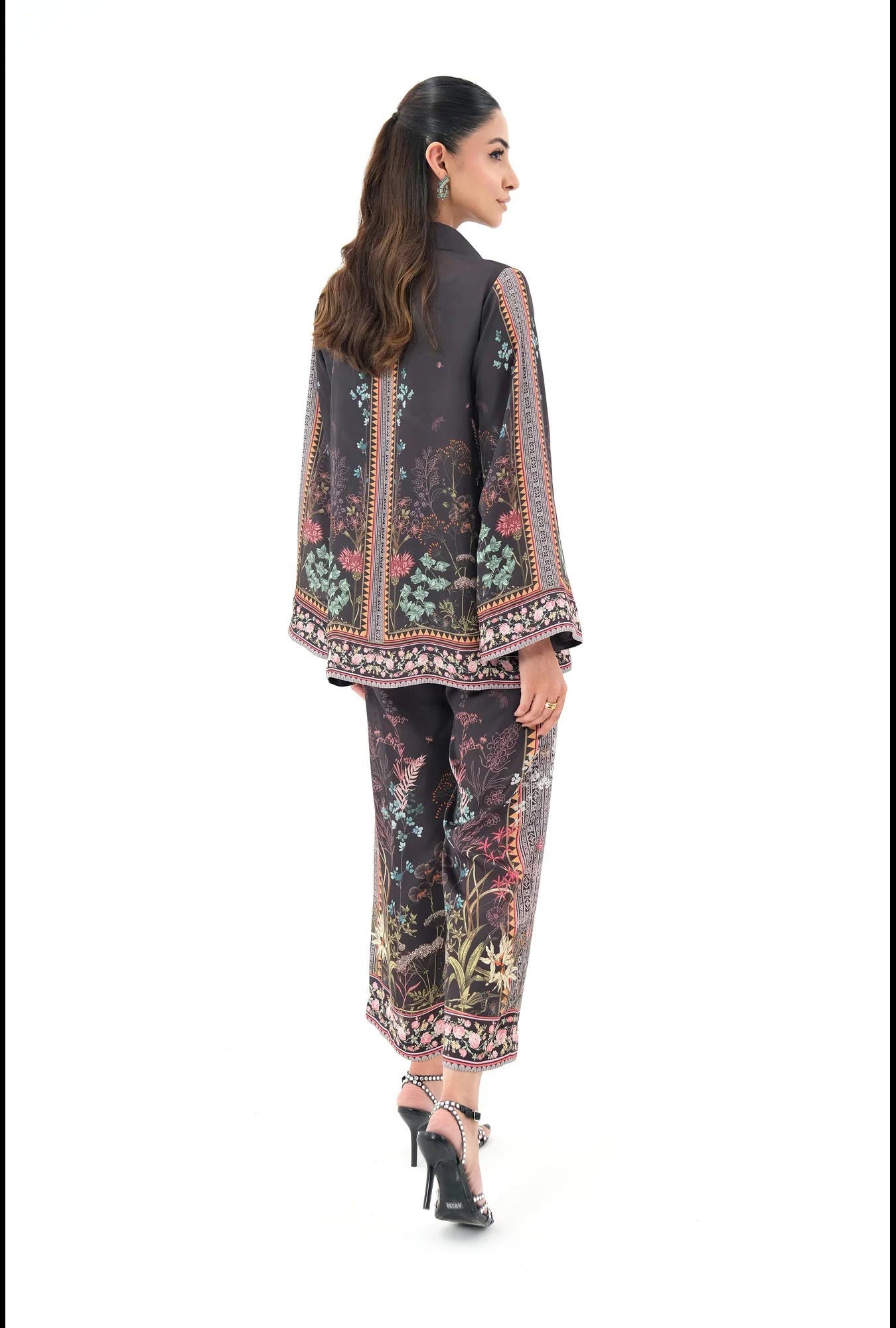 womens clothing manufacturer
