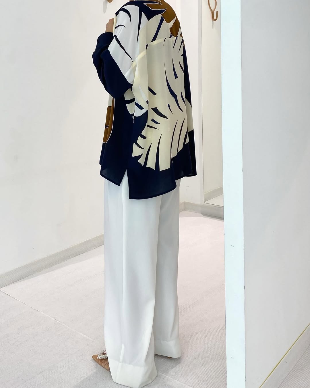 Elegant wear