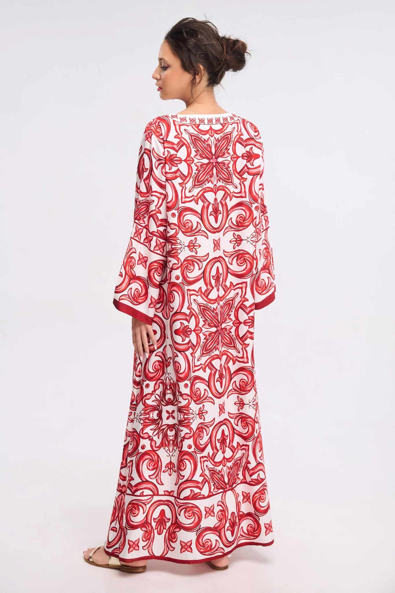 Chic-Summer-Dress-with-Vibrant-Floral-Designs