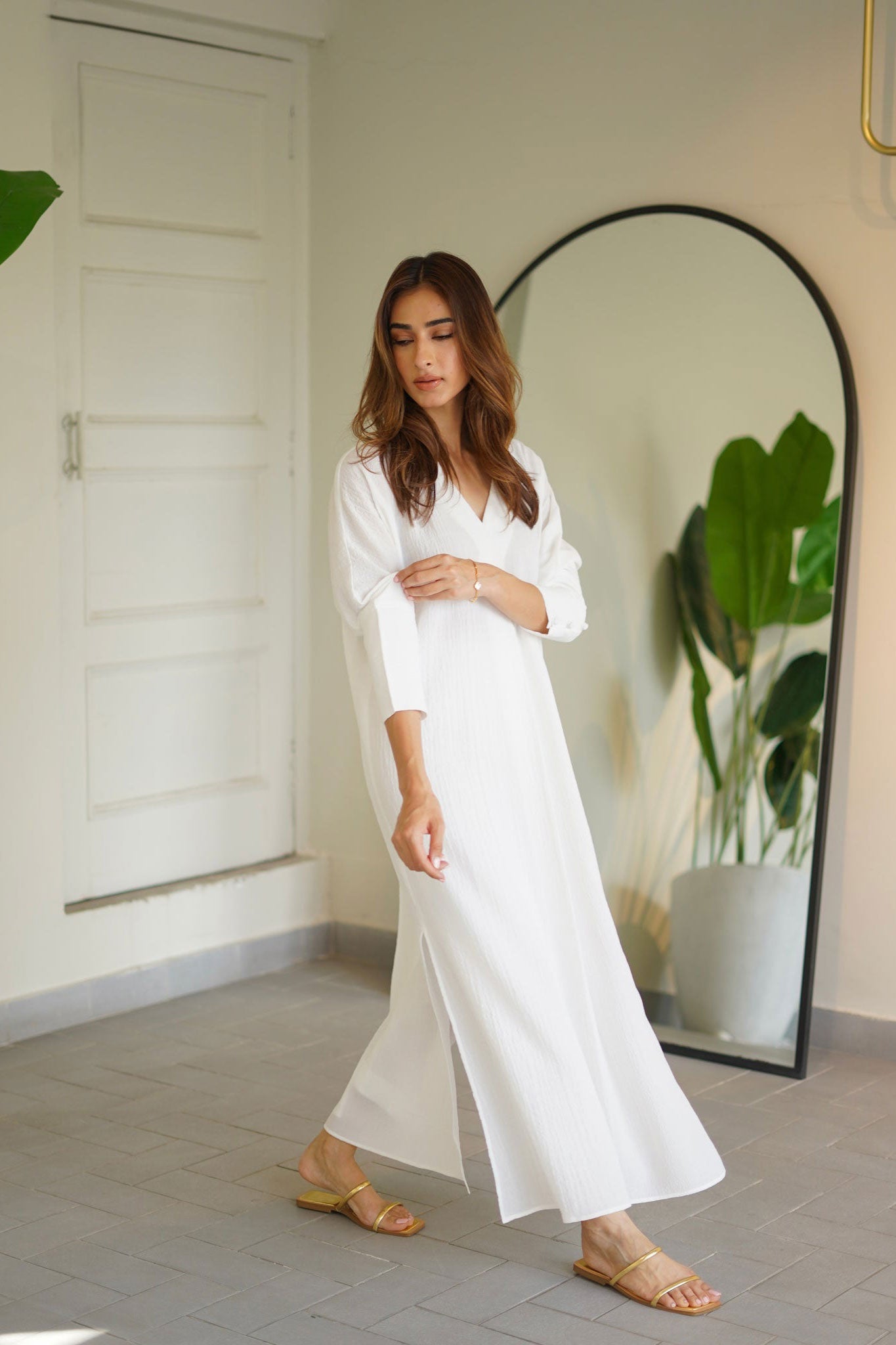 Elegant-Long-Dress-Perfect-for-Any-Occasion-188