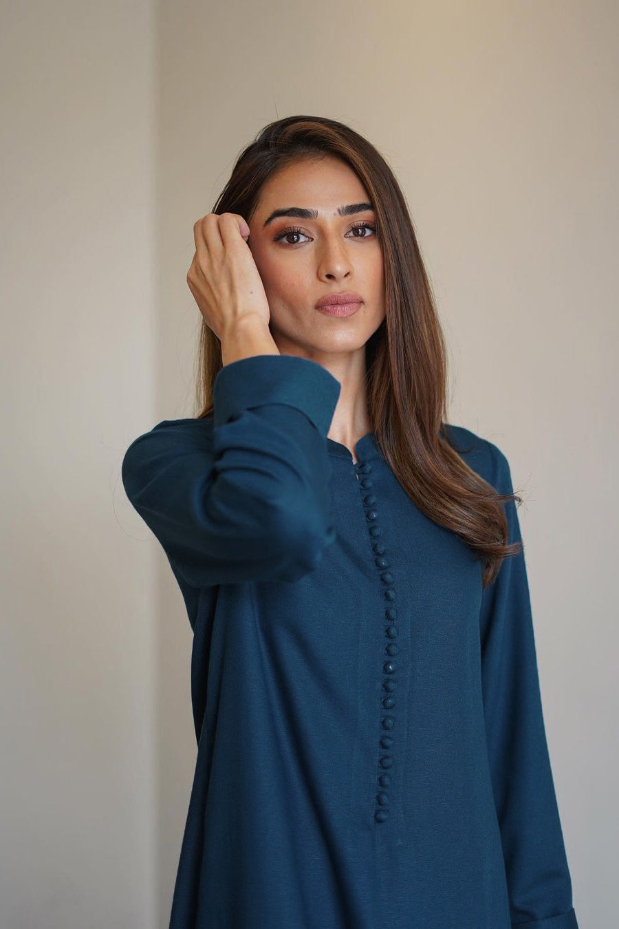 Elegant-Long-Sleeve-Co-ord-Set-for-Women-2_40af89ca-941f-451c-8706-52c9daa0f3c4
