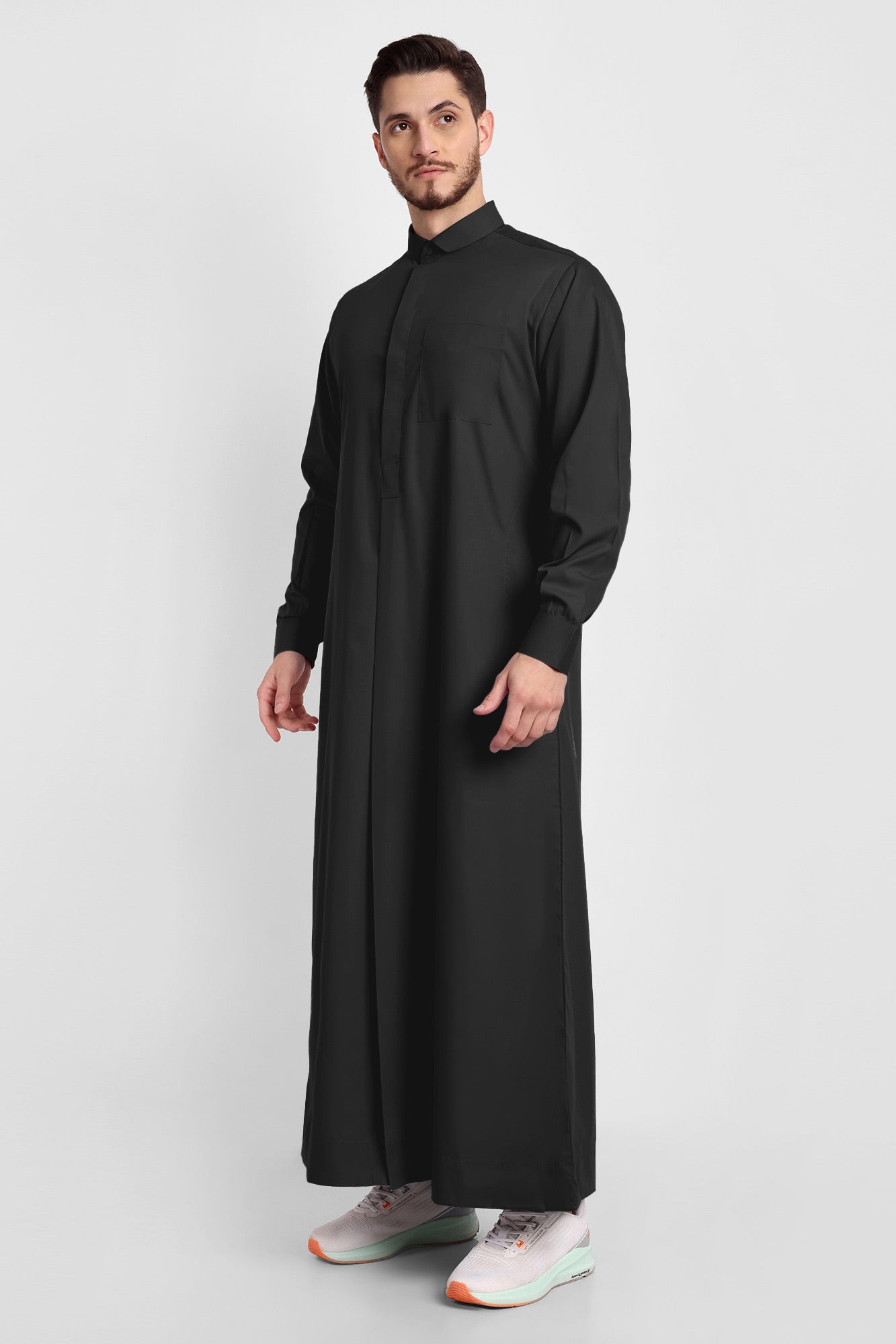 Essential Islamic Wear Elegance Thobe - Your Go-To for Every Occasion