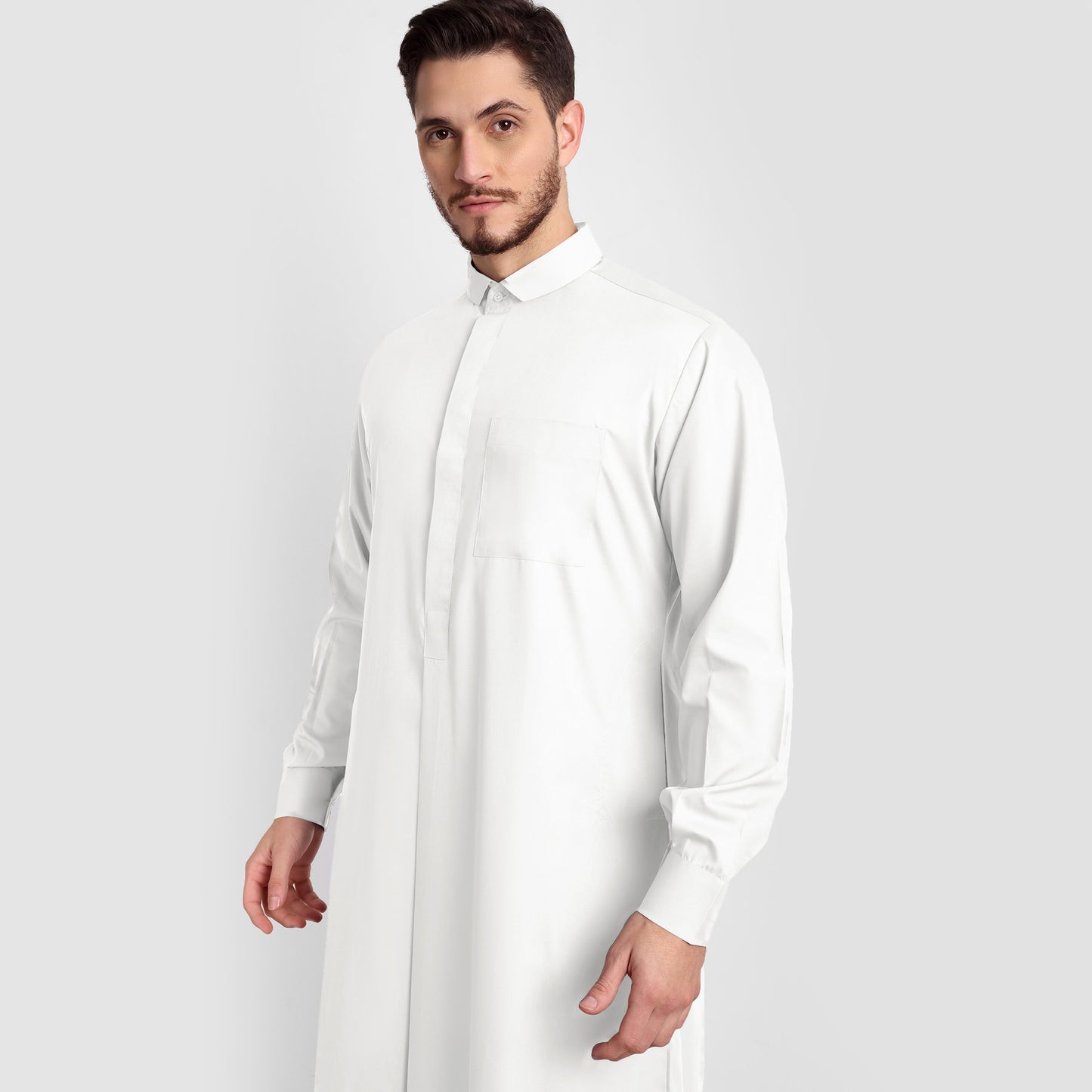 Essential Islamic Wear Elegance Thobe - Your Go-To for Every Occasion