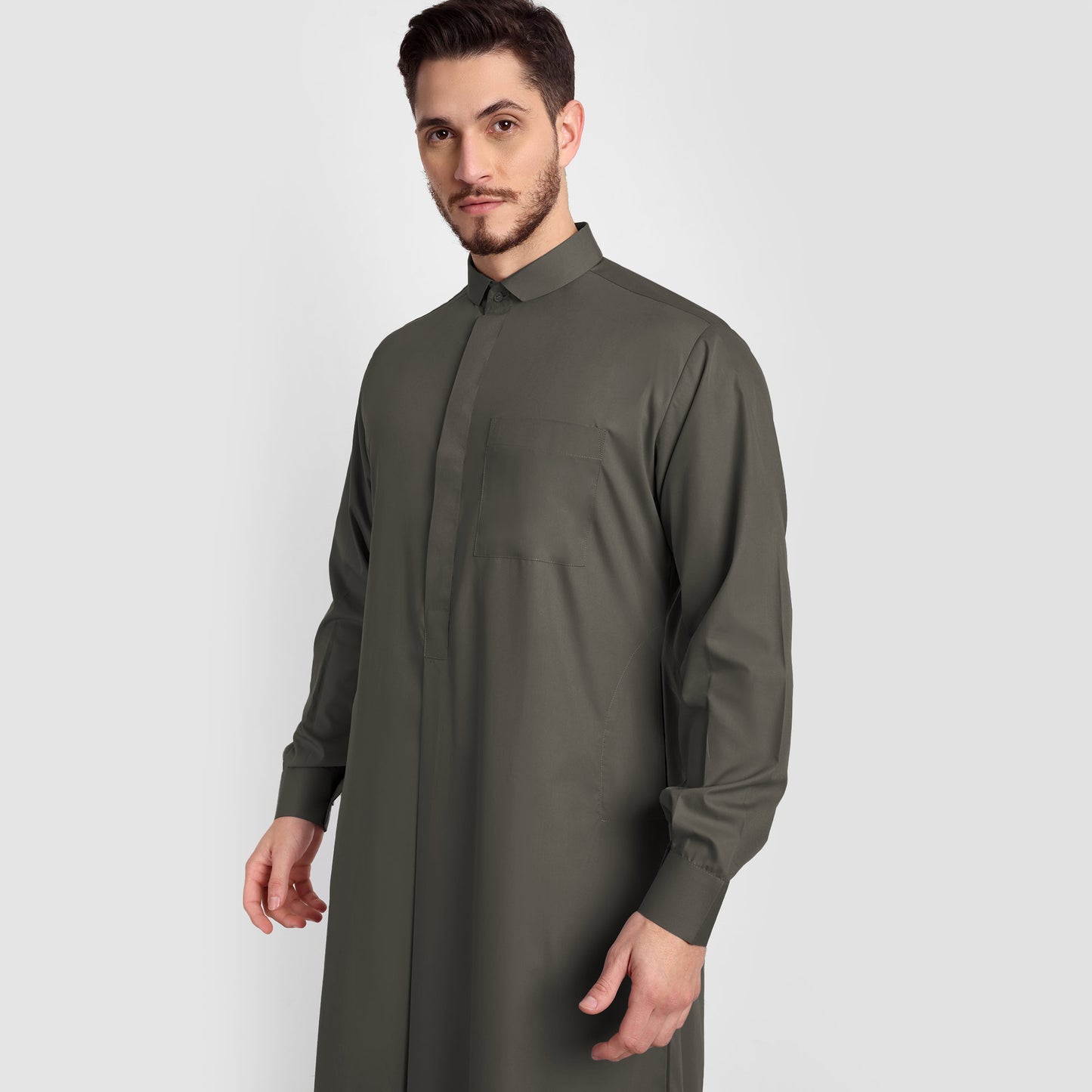Essential Islamic Wear Elegance Thobe - Your Go-To for Every Occasion