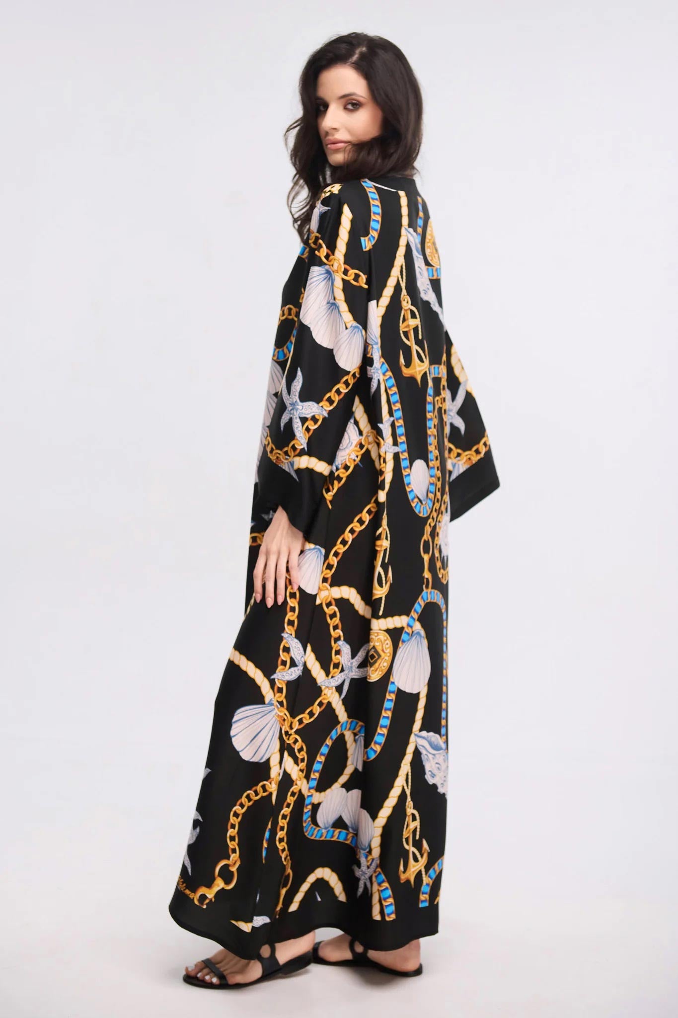 Ladies garment manufacturers