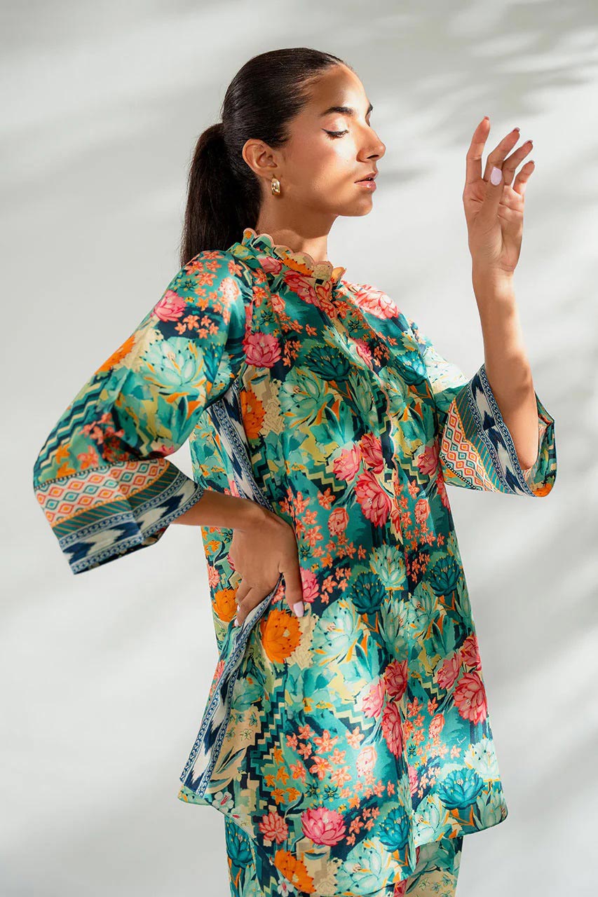 Embroidery Pakistani Suit in Wholesale