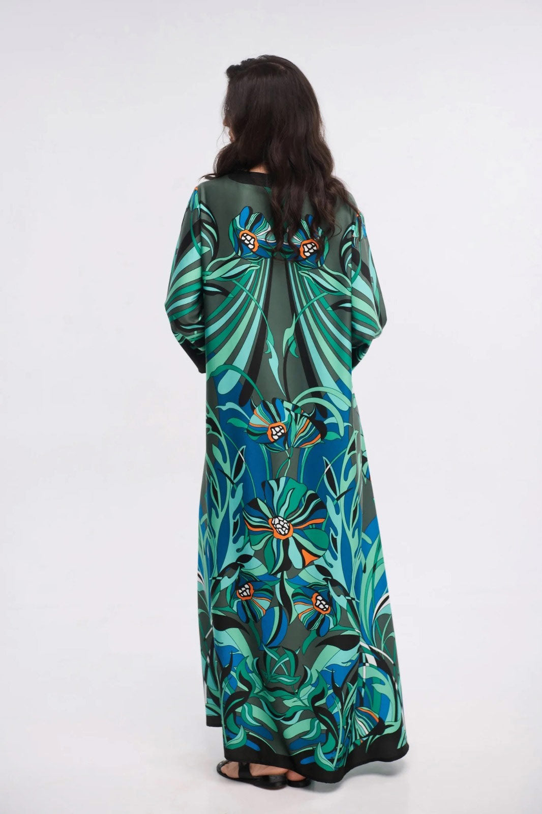 Trendy-Bohemian-Style-Dress-with-with-Stunning-Geometric-Patterns-5