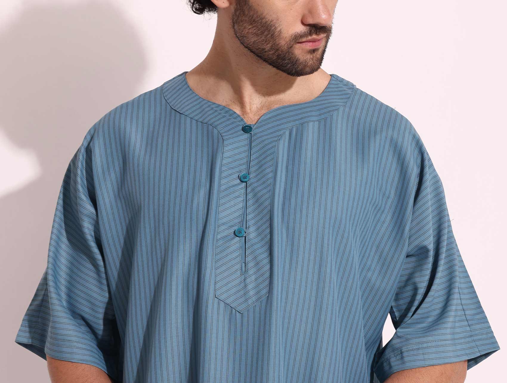 Casual Wear Mens Half Sleeves Thobe Blue Color