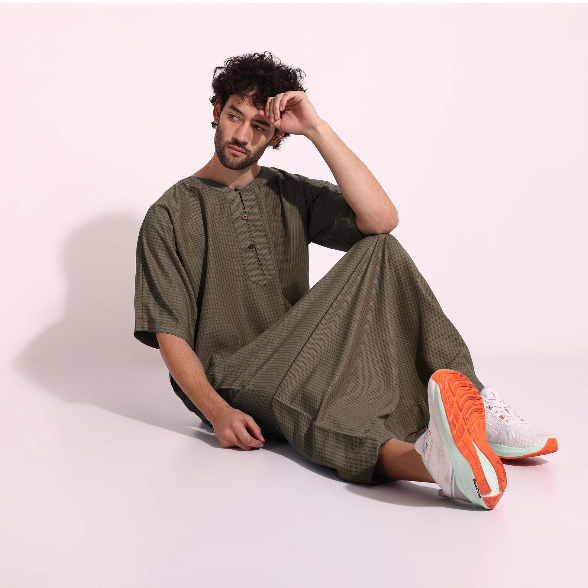 Casual Wear Mens Half Sleeves Thobe Brown Color