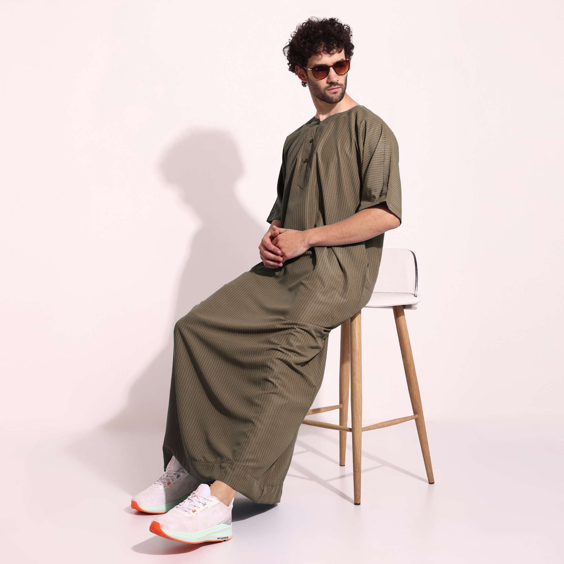 Casual Wear Mens Half Sleeves Thobe Brown Color