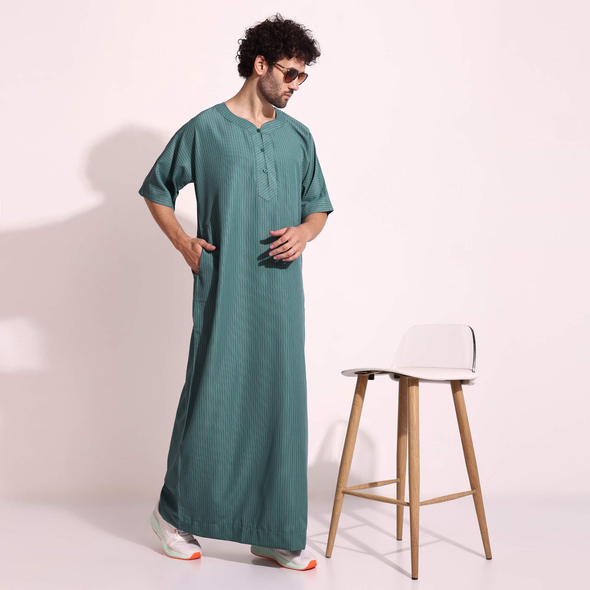 Casual Wear Mens Half Sleeves Thobe Green Color