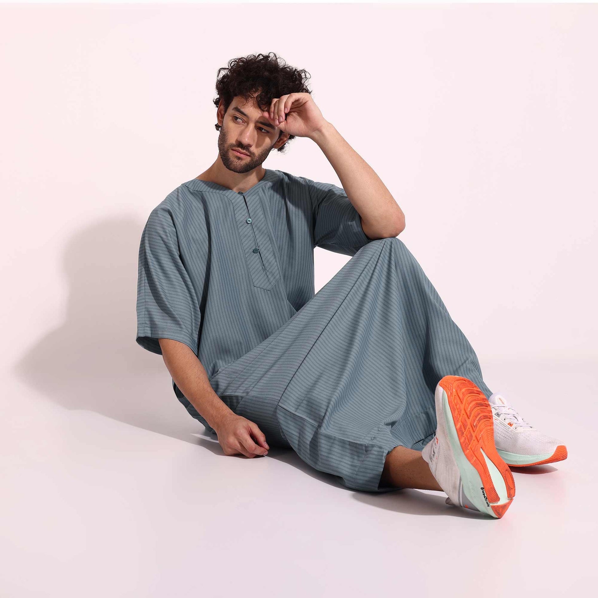 Casual Wear Mens Half Sleeves Thobe Grey Color
