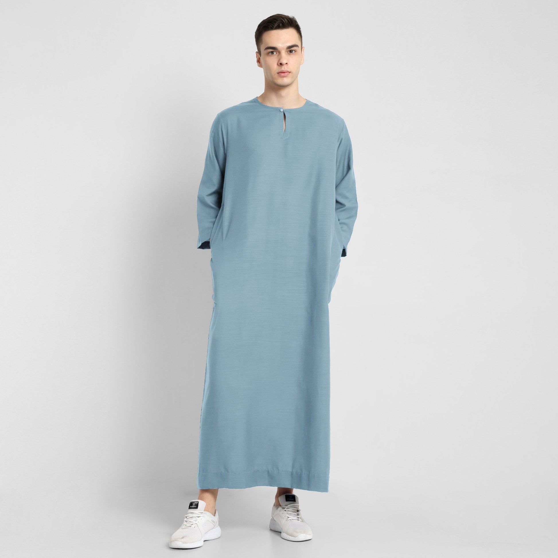 Mens Blue long sleeve thobe with mandarin collar and side pockets