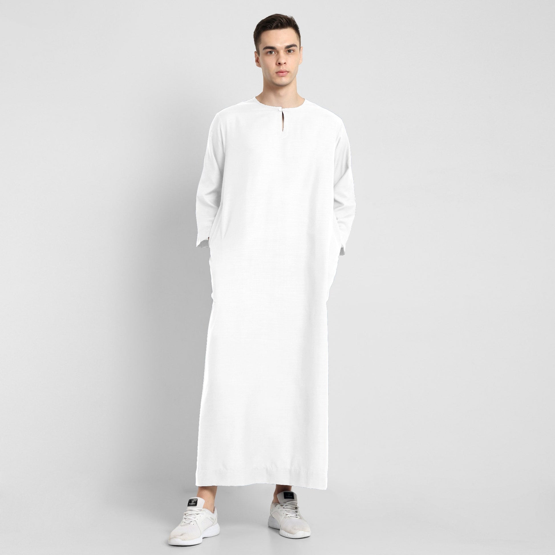 Mens White long sleeve thobe with mandarin collar and side pockets