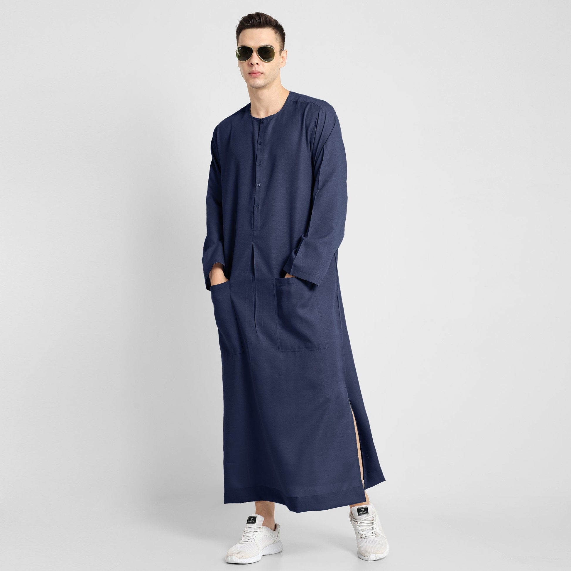 Elegant Navy Blue Thobe Versatile and Stylish