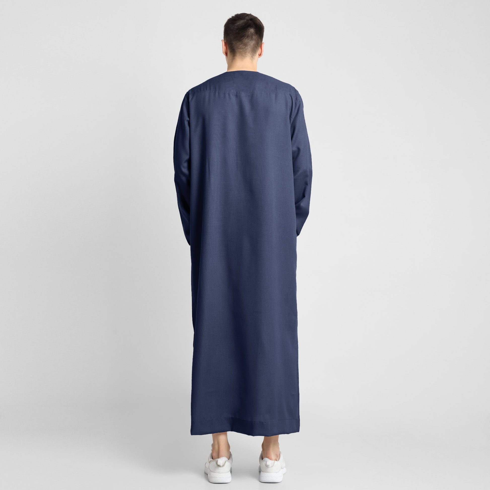 Elegant Navy Blue Thobe Versatile and Stylish