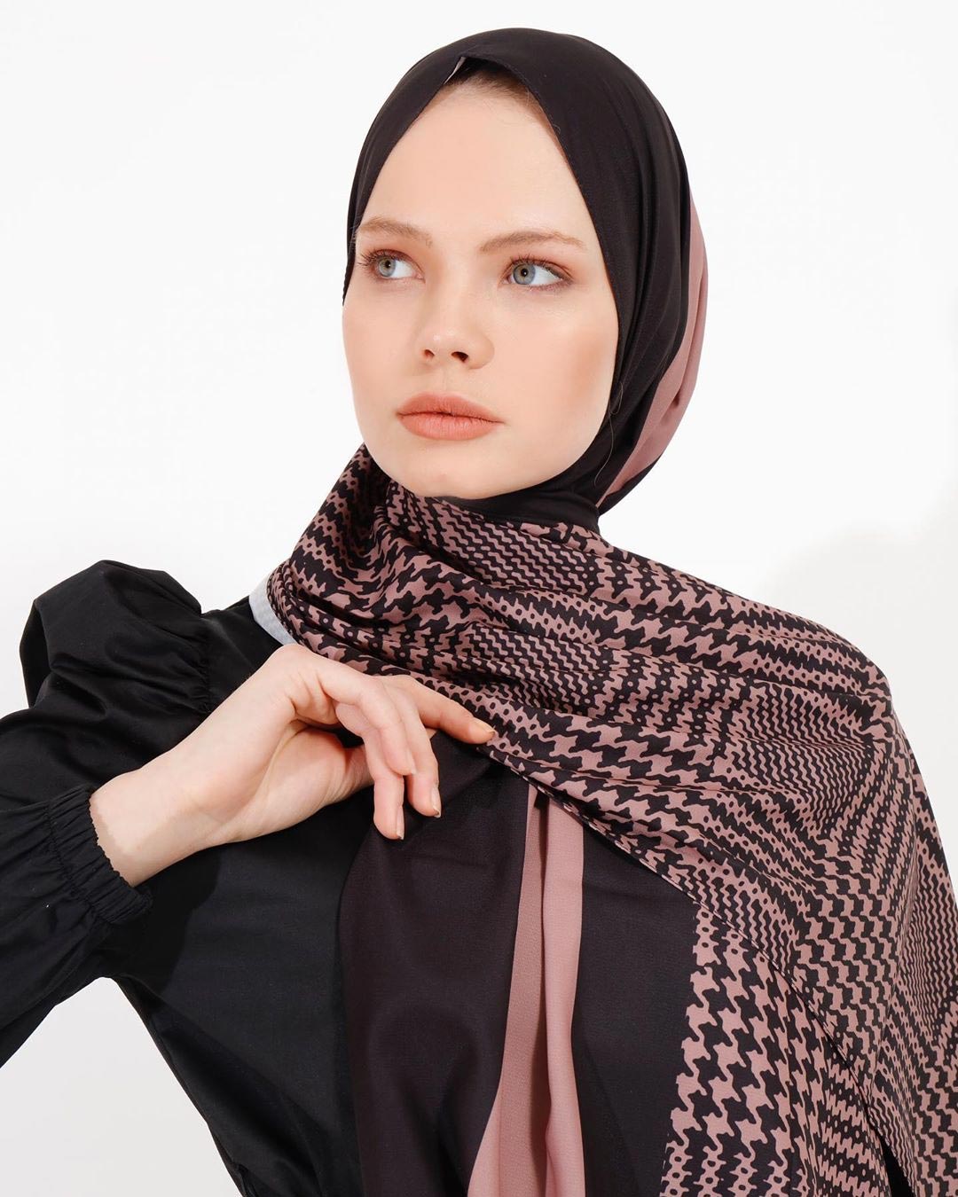 Stylish geometric pattern hijab in diverse colors, perfect for modern modest fashion in Salmon Color