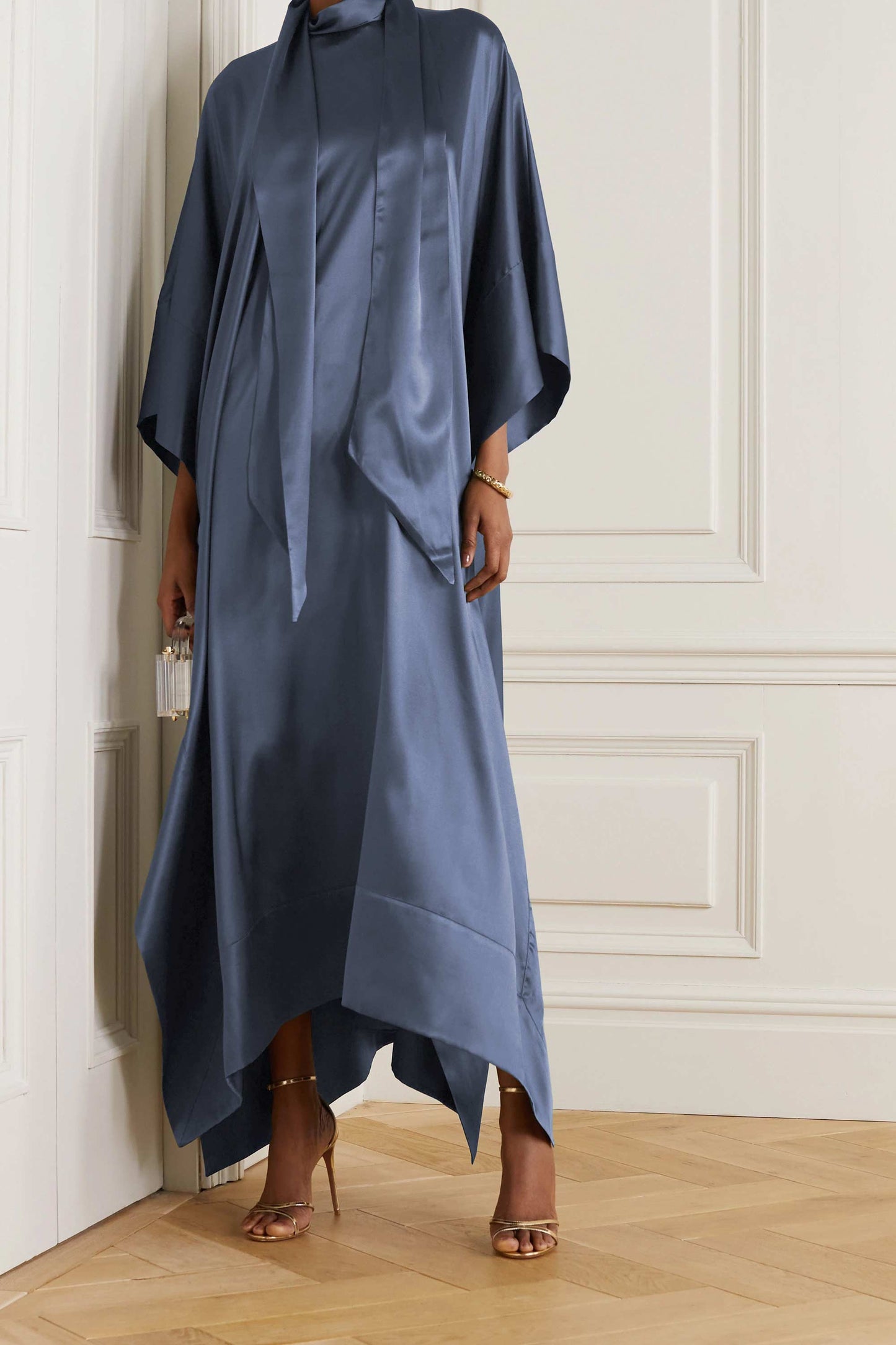 MGrey Violet luxury kaftan with asymmetrical hem for formal events