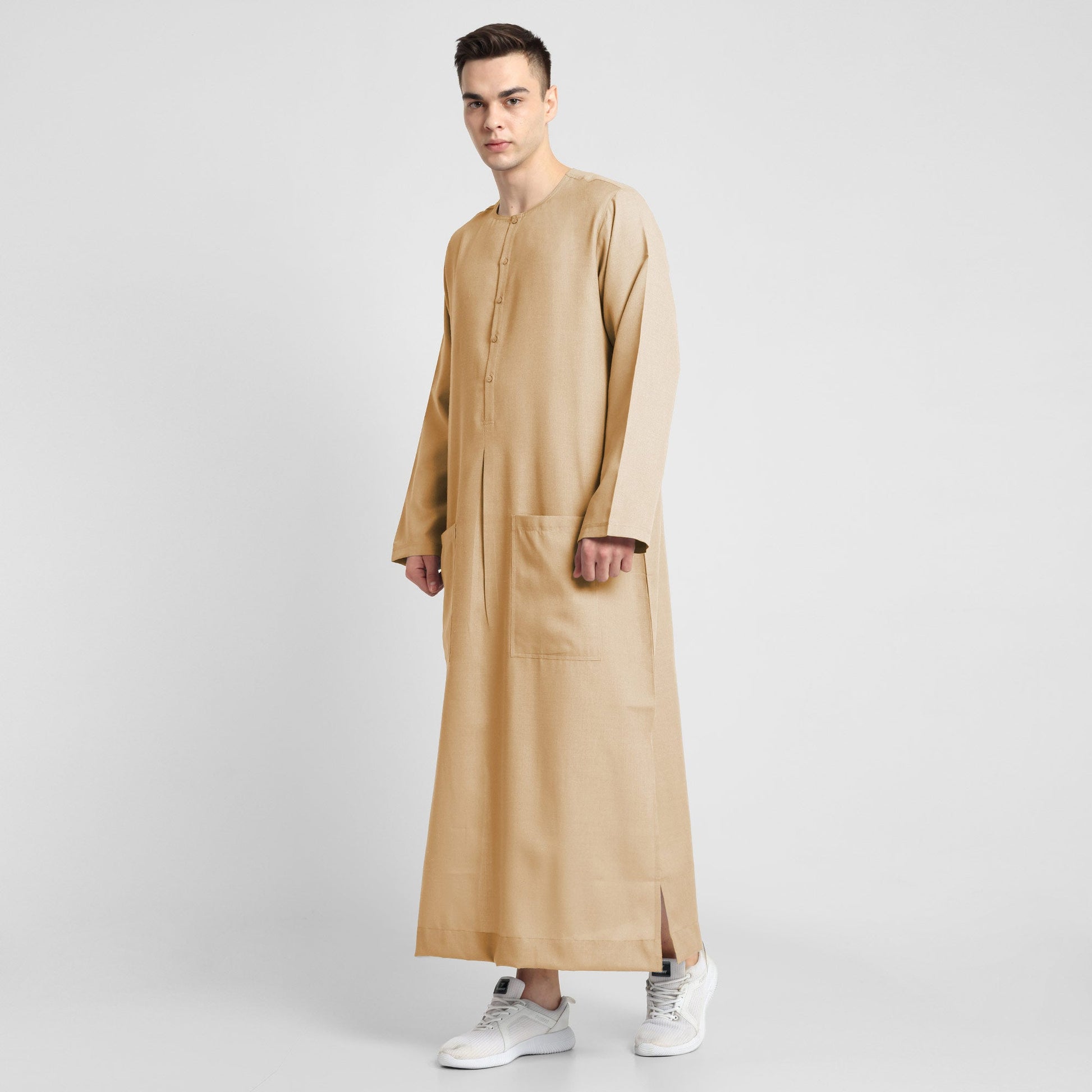 Elegant Beige Thobe Versatile and Stylish