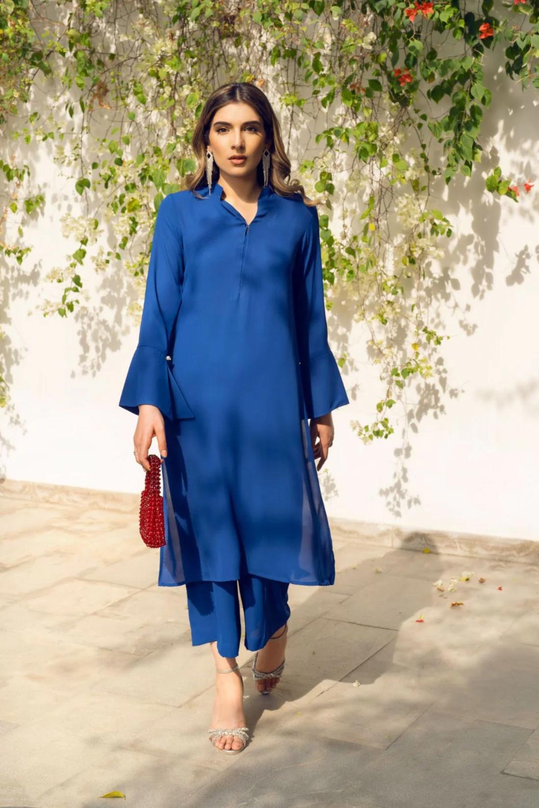 Beautiful-Blue-Kurta-Set-Perfect-for-Festive-and-Everyday-Wear-1