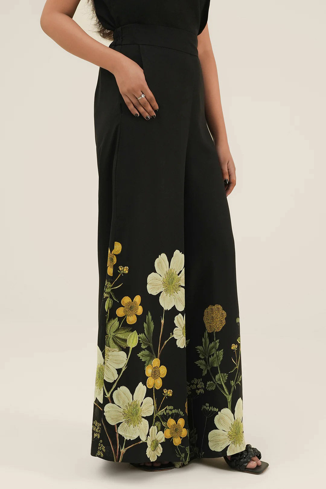 Sophisticated Floral Print Wear