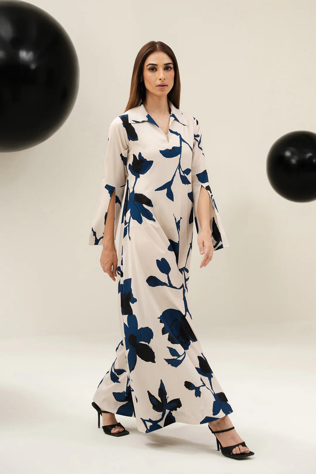 Versatile_Fashion_-_Elegant_Blue_and_White_Floral_Print_Long_Dress_2