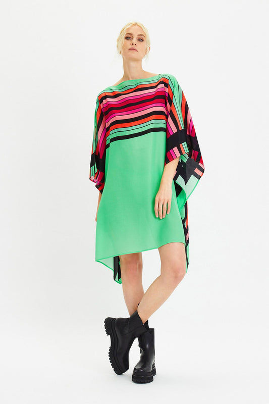Womens Candy Green Color Kaftan With Beautiful Geometric Print